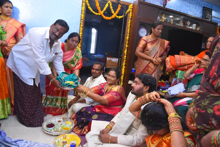 The wedding: a photograph from Sasi and Praneesha’s wedding collection