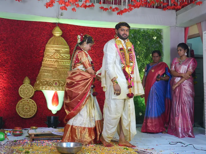 Together: a photograph from Sasi and Praneesha’s wedding collection