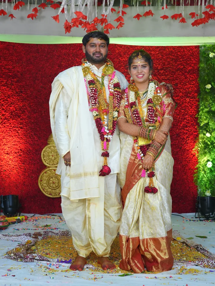Together: a photograph from Sasi and Praneesha’s wedding collection